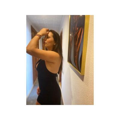 MUJER SEDUCTORA ECONOMICA Y FIESTERA