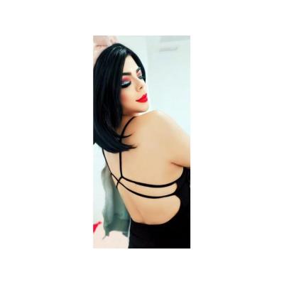 CHICA TRANS CON POLLA GRANDE