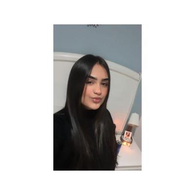 EXOTICA JOVENCITA CON GANAS DE SEXO A TOPE