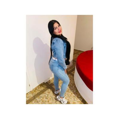 SENSUAL COMPLETA ARDIENTE MUY CARIÑOSA