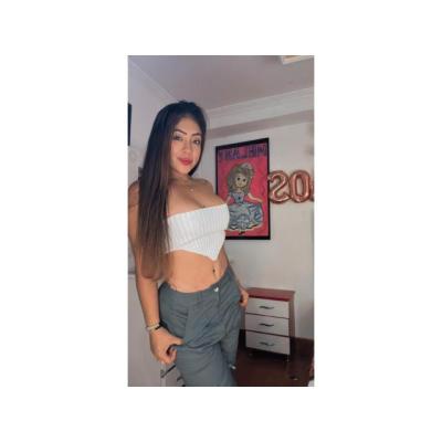 Jovencita Implicada, mis besos apasionados