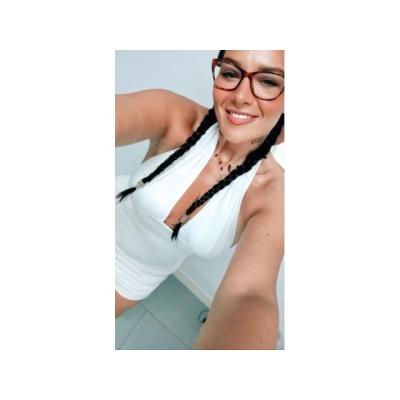 ESTRELLA ESPAÑOLA LUJURIA VIP VEN DESCUBRE