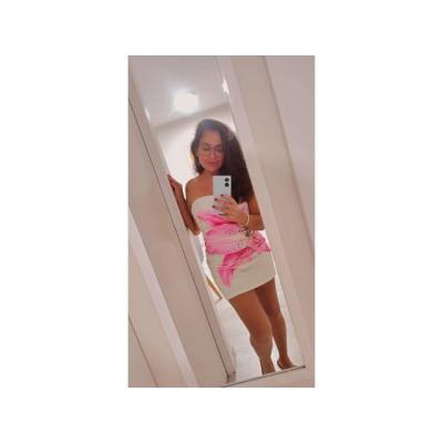 ANDREA Latina lujuria VIP ven descubrelo