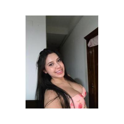 5M-CHICA SEXY CON EXCITANTE CUERPO