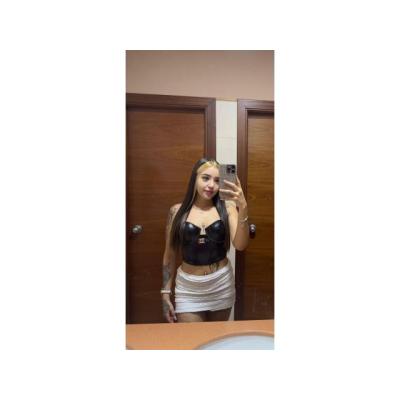 Sara flaca sin tabúes en Gandía fiestera