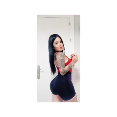 LATINA MUY GUAPA Y CARIÑOSA P