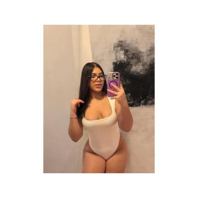 PAULINA, ESPECIALISTA EN CUMPLIR TUS FETICHES