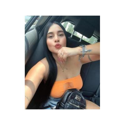 TE TENTARÉ CON MI DELICIOSO CUERPO