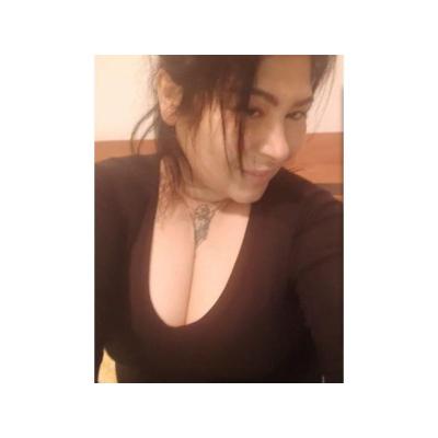 MONICA MUJER MADURA ESPAÑOLA CANARIA