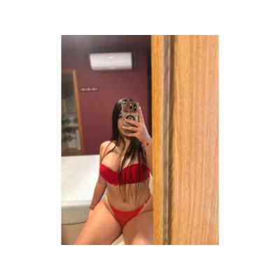 UNA CHICA CANDENTE, SOLO PARA TI