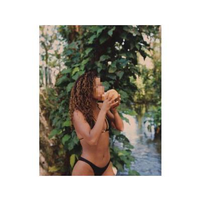 EMMA JOVENCITA SEDUCTORA