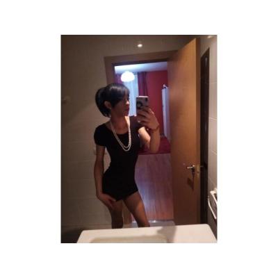 DE RODILLAS PARA CHUPARTE LA POLLA