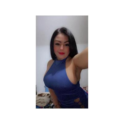 VANESSA   SIN PRISAS Y BIEN CALIENTE