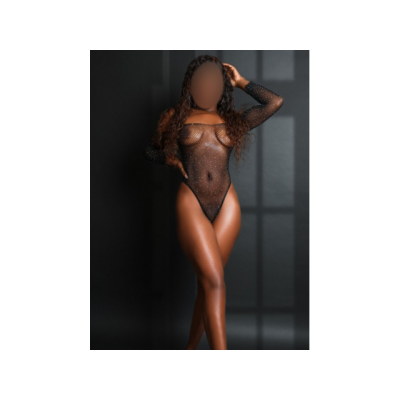 HERMOSA Y MUY CAHONDA MULATA PARA TI