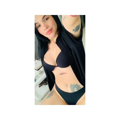 (i) MIA CARIÑOSA Y DISPONIBLE