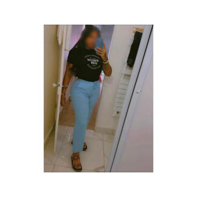 LATINA TRAVIESA PARA DISFRUTAR