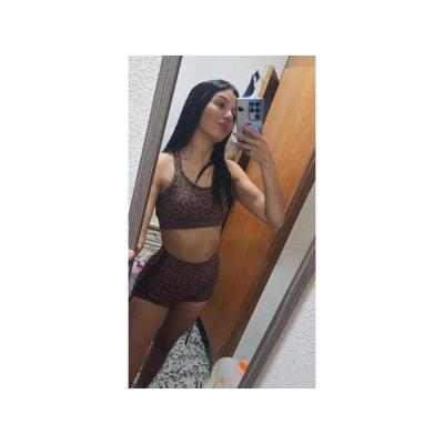 LATINA SUPER CARIÑOSA 24H