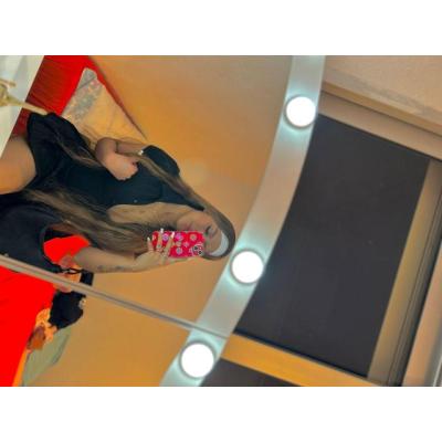 (i) SOFIA LINDA COLOMBIANA MUY CALIENTE