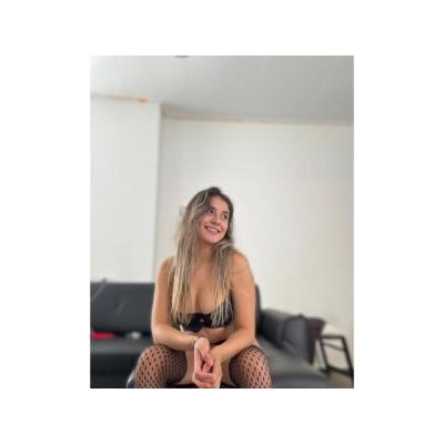 Mujer caliente, dulce, coqueta