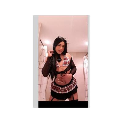 EROTICA Y COMPLACIENTE