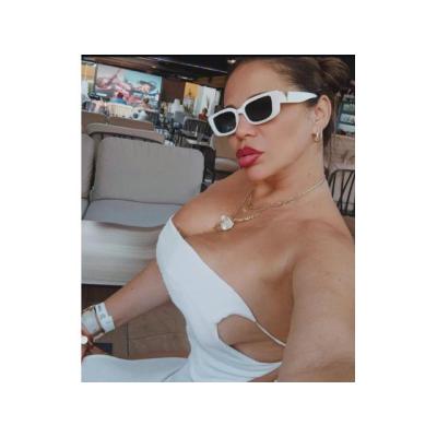 Civel Venezuelan Girl ️ and party hot