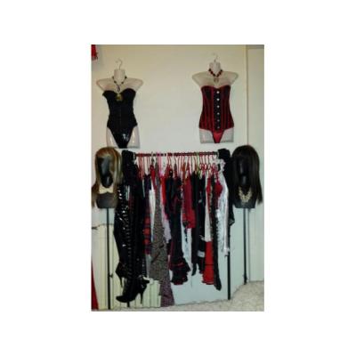 TRANSFORMISMO JUEGOS ERÓTICOS Y MUCHA FIESTA