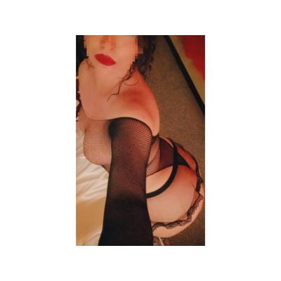 Bella , 27 añitos recién llegada a Vigo