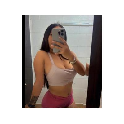 Estoy aquí chicos ! * -solita en casa-*