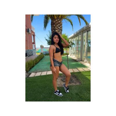 CATALINA MUJER HERMOSA TRATÓ VIP LLAMAME