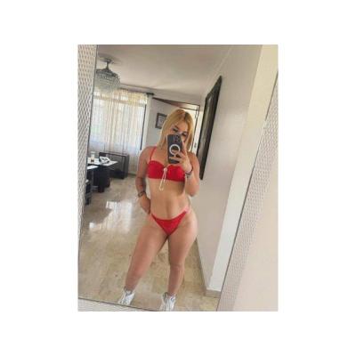 CINTHYA LA MAS TOP DE VALENCIA