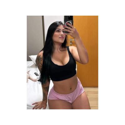 NIÑA LATINA TENGO CURVAS DE INFARTO !