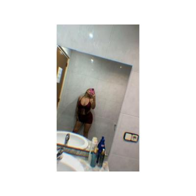 CATALINA BELLEZA COLOMBIANA DE LUJO