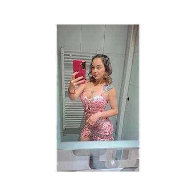 LATINA CON GANAS DE CORRERSE