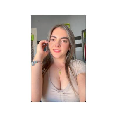 FERNANDA JOVENCITA NOVEDAD FIESTERA