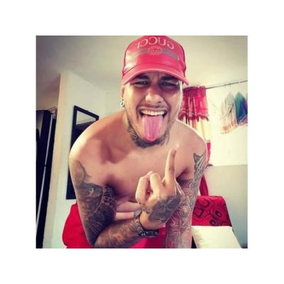 Morreno Latino Tatuado XL Recién llegado