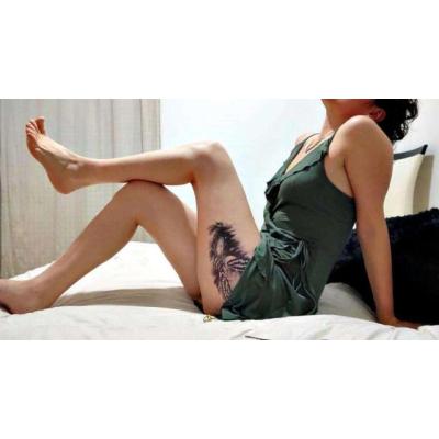 Latina ardiente y curiosa por webcam