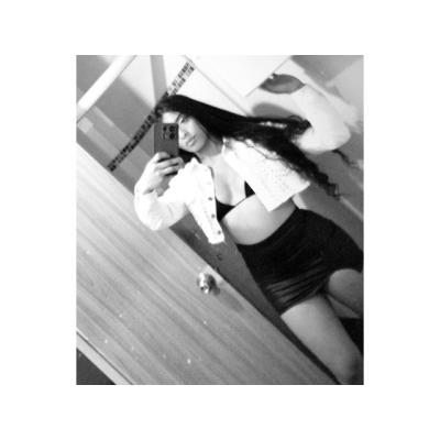LAURA ARDIENTE Y FIESTERA - COLLBLANC