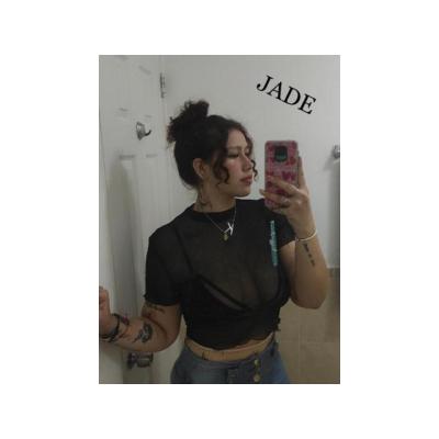 JADE, MUJER 1000!