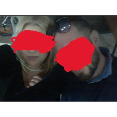 Pareja de 47 y 49 años a Mujer