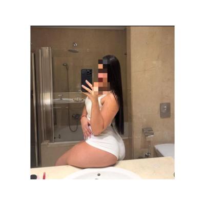 LUNA DELICADA FIGURA DE CUERPO ESCULTURAL