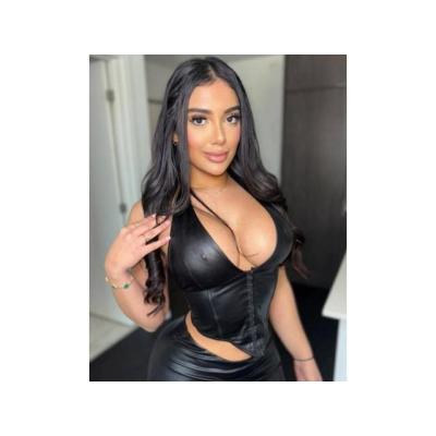 Colombiana Morena de curvas reales, ! !