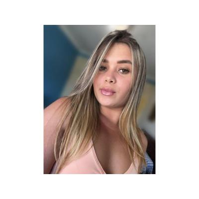 Tres brasileñas rubias de vacaciones