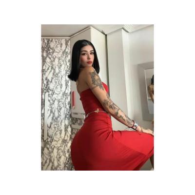 Lilit ardiente , natural cuerpo esbelto