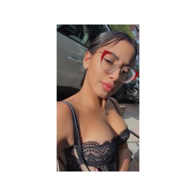 CAMILA, TU CHISPA EXÓTICA