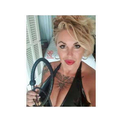 DOMINA SCAT ONLINE MISTRESS