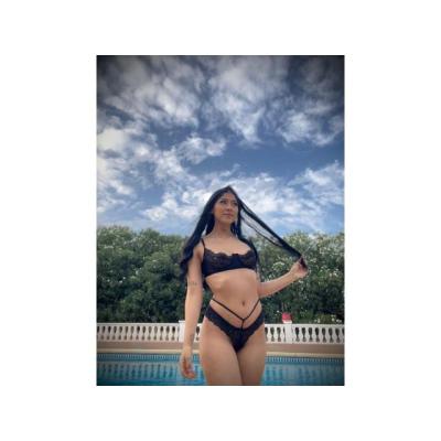 CAMILA TIERNA Y APASIONADA COLEGIALA