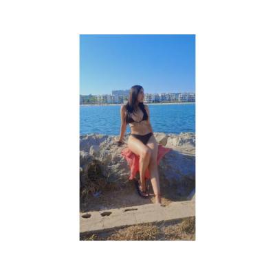 PRINCESA LATINA COME POLLAS