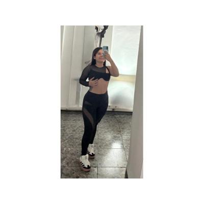 (i) EMILLY APSAIONADA MUY TOP