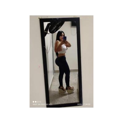 (i) JOHANA EXCELENTE CUERPO COMPLACIENTE