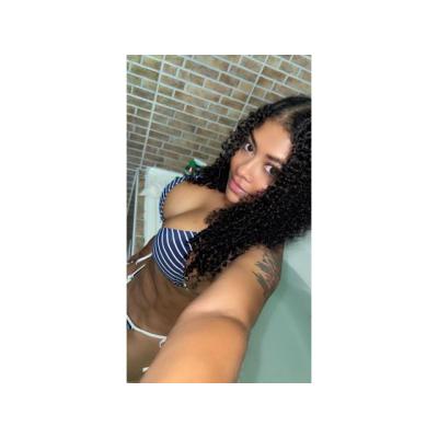 SENSUAL CON GANAS DE FOLLAR